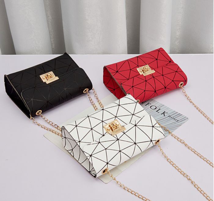 QA-863 - Trendy Line Sling Bag White